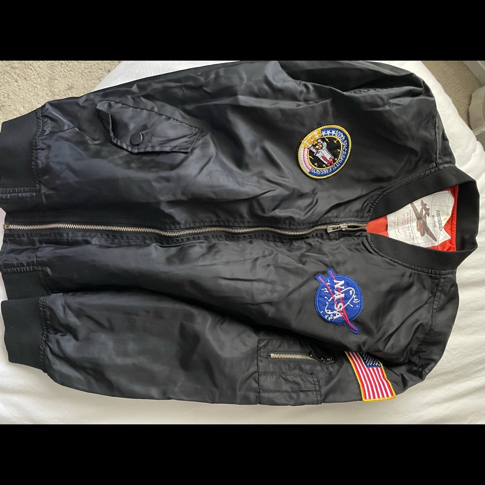 Bomber jacket
